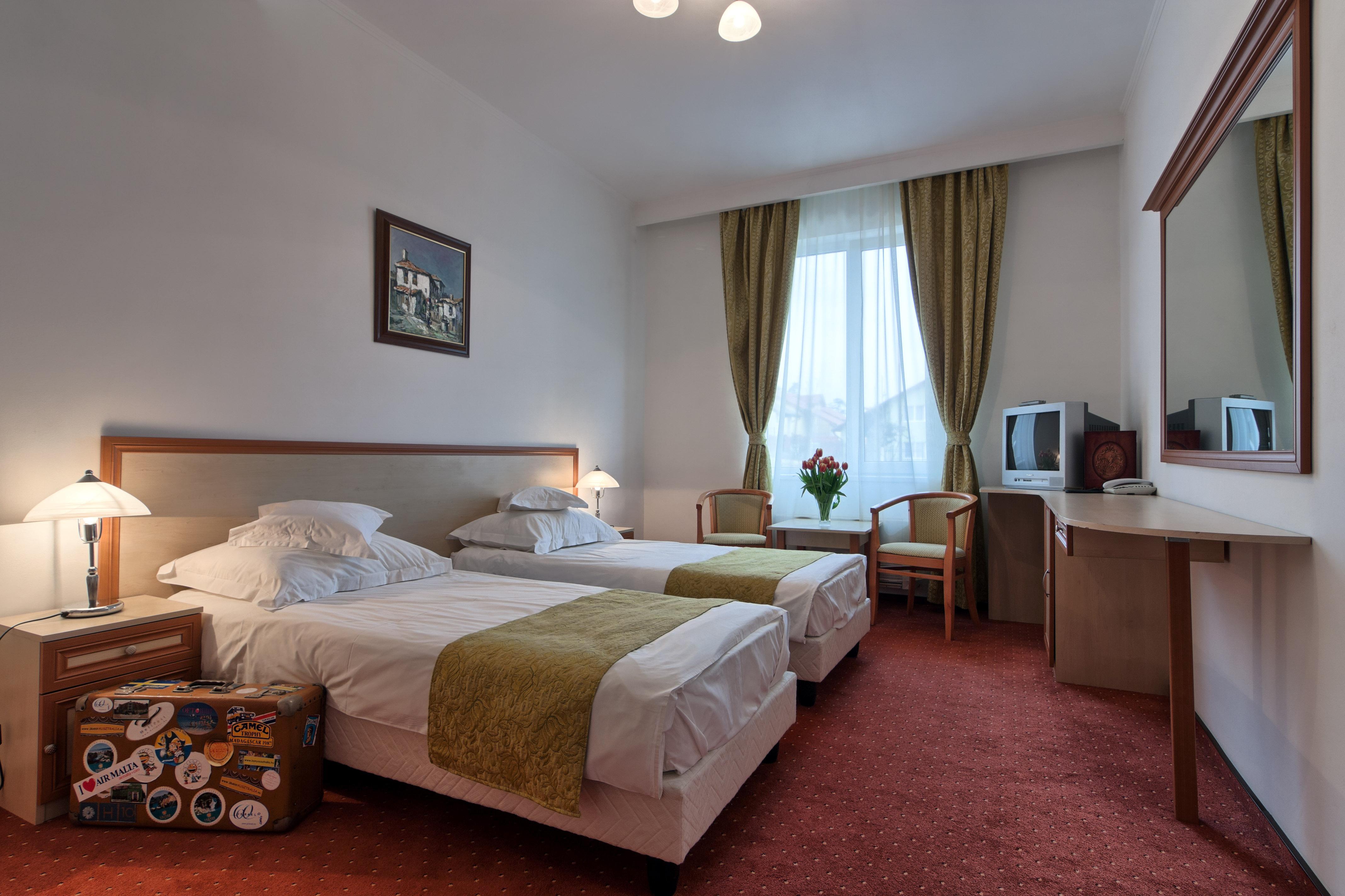 Mercure Binderbubi And Hotel