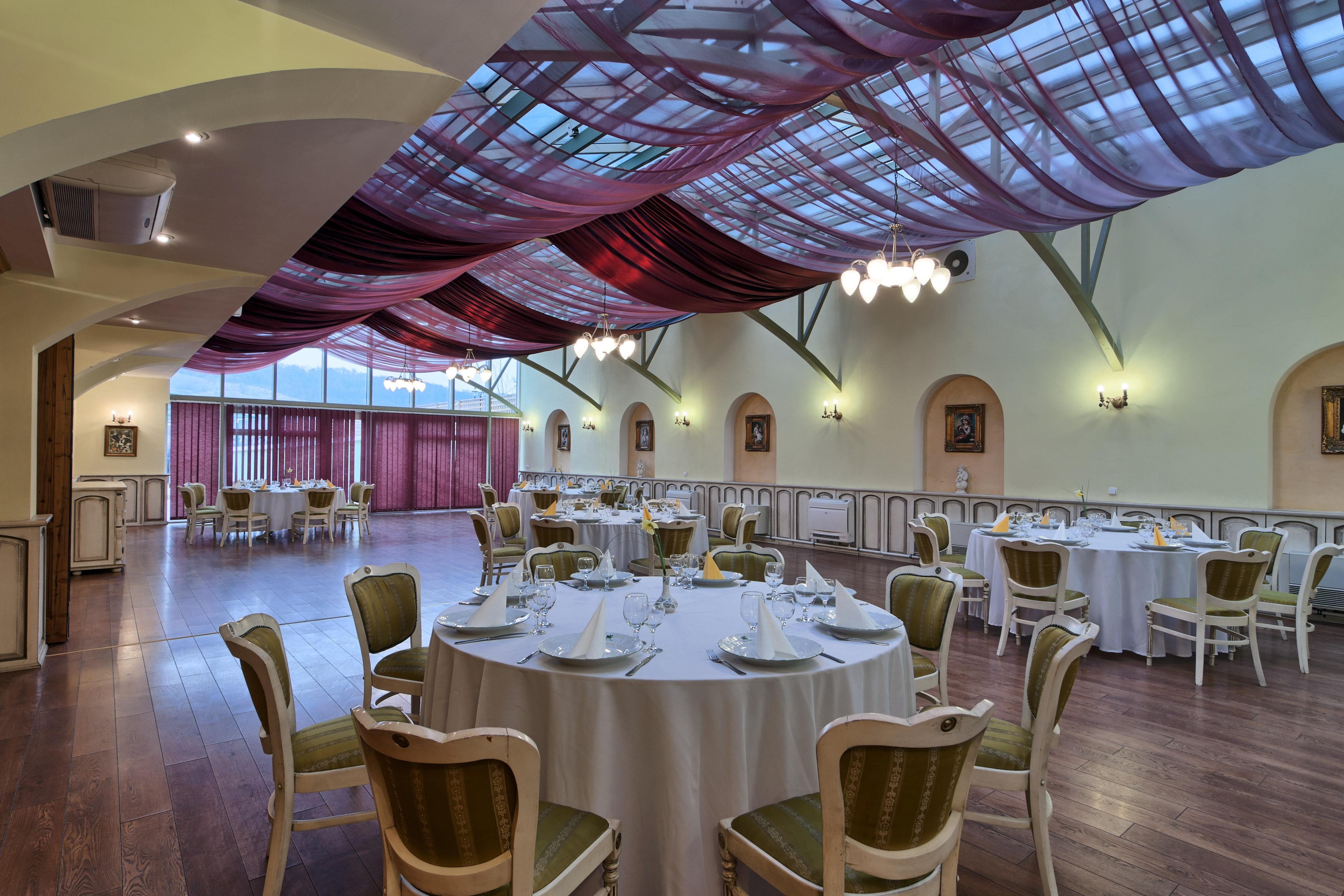 Mercure Binderbubi And 酒店 4*