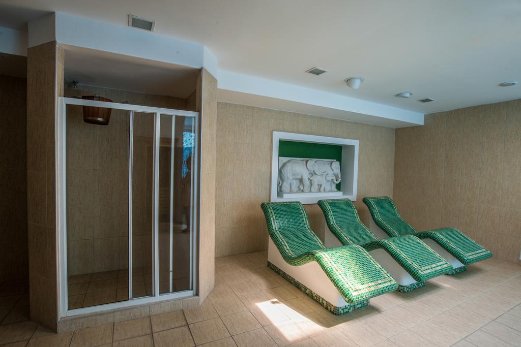 Mercure Binderbubi And 4* Mediaş